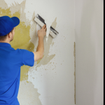 Why You Should Hire a Pro to Remove Wallpaper
